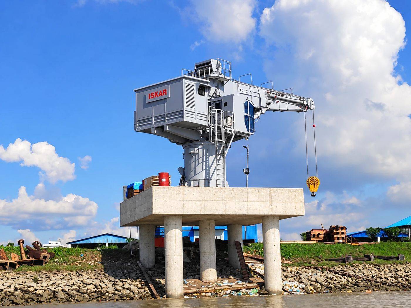 Hydraulic Deck Cranes
